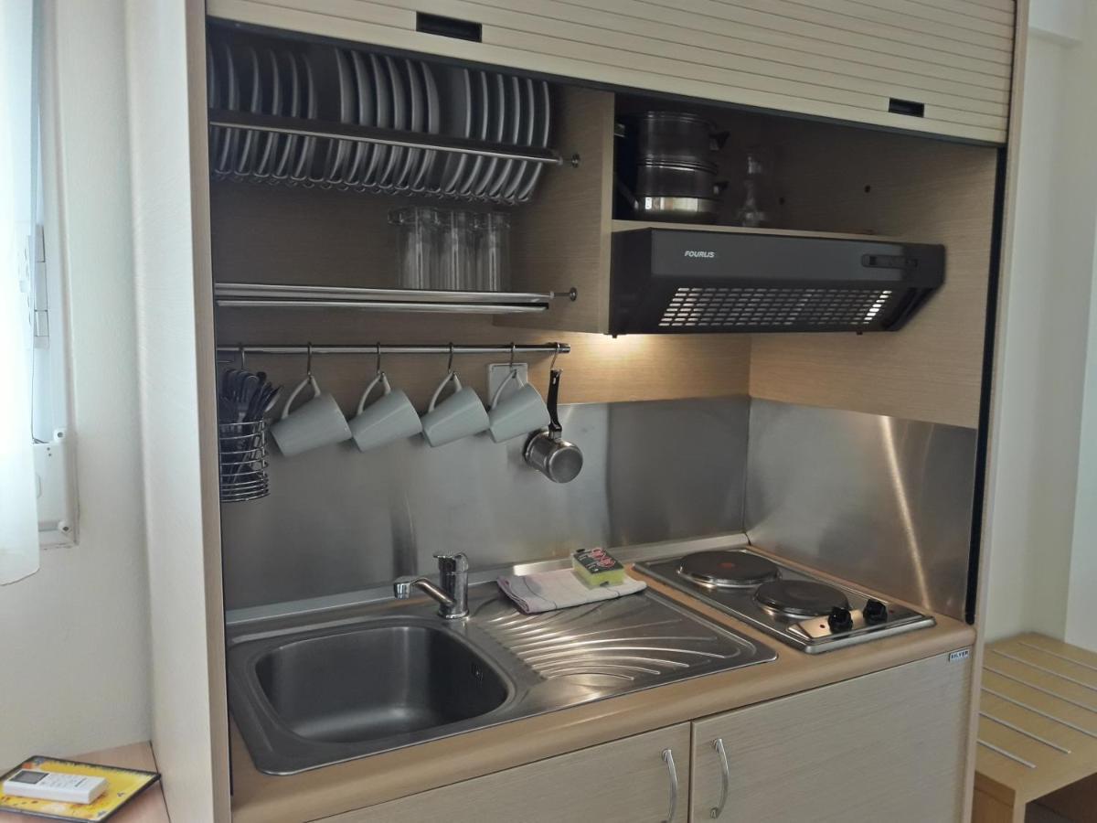 Alex House Aparthotel Zaháro Kültér fotó