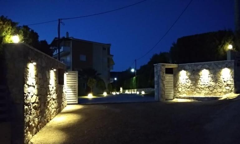 Alex House Aparthotel Zaháro Kültér fotó