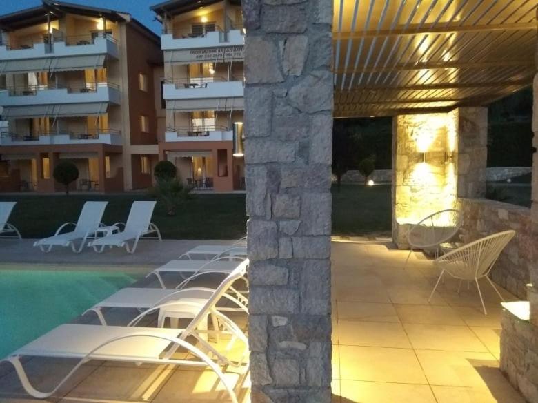 Alex House Aparthotel Zaháro Kültér fotó