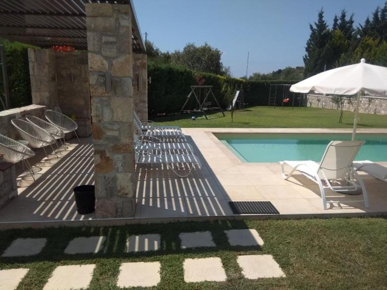 Alex House Aparthotel Zaháro Kültér fotó