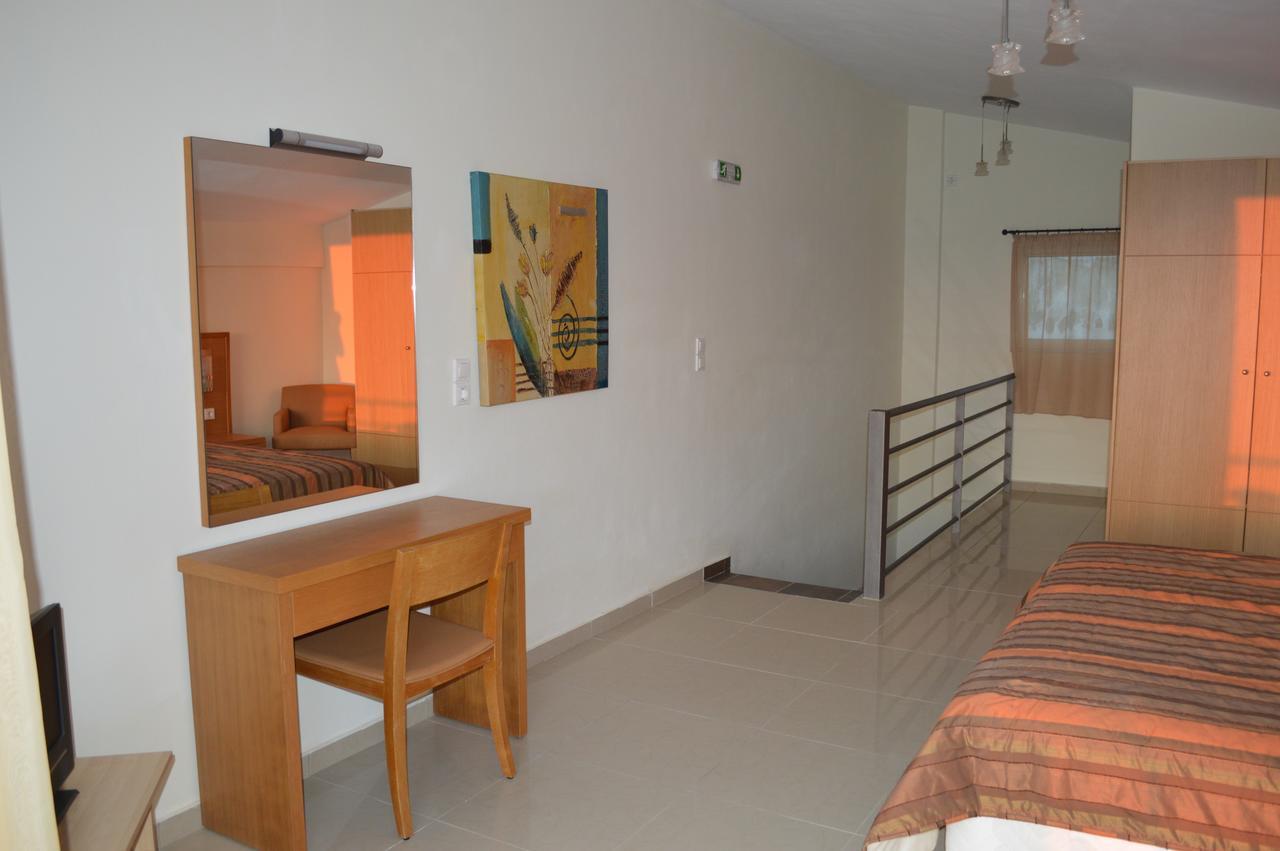 Alex House Aparthotel Zaháro Kültér fotó