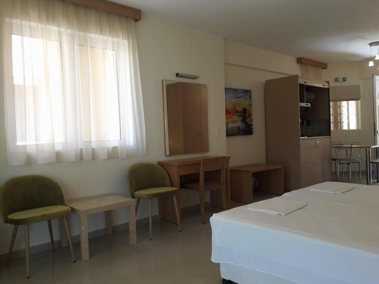 Alex House Aparthotel Zaháro Kültér fotó